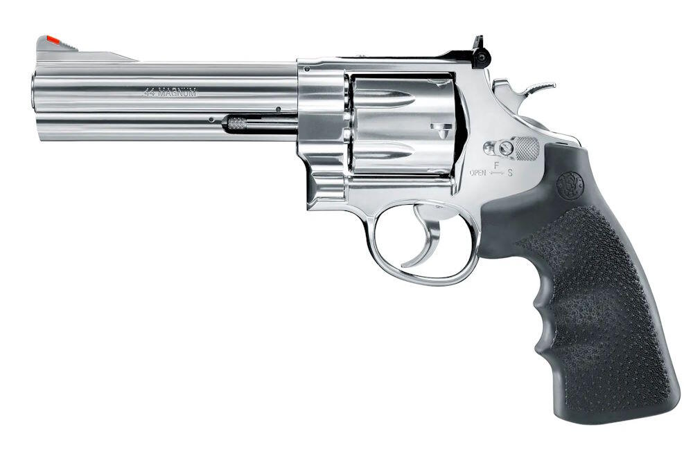 Dette er den korte 5 inch version af 629 classic pistolen fra Smith & Wesson